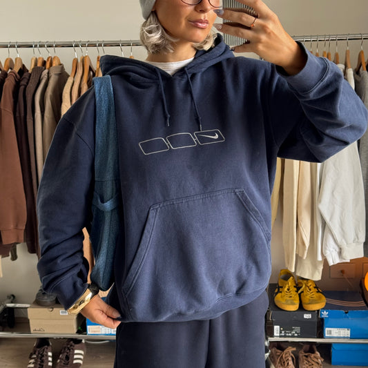 00s Nike Hoodie - Medium