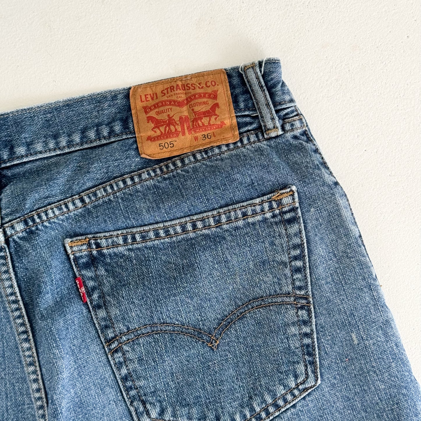 Levis Jorts - 36”