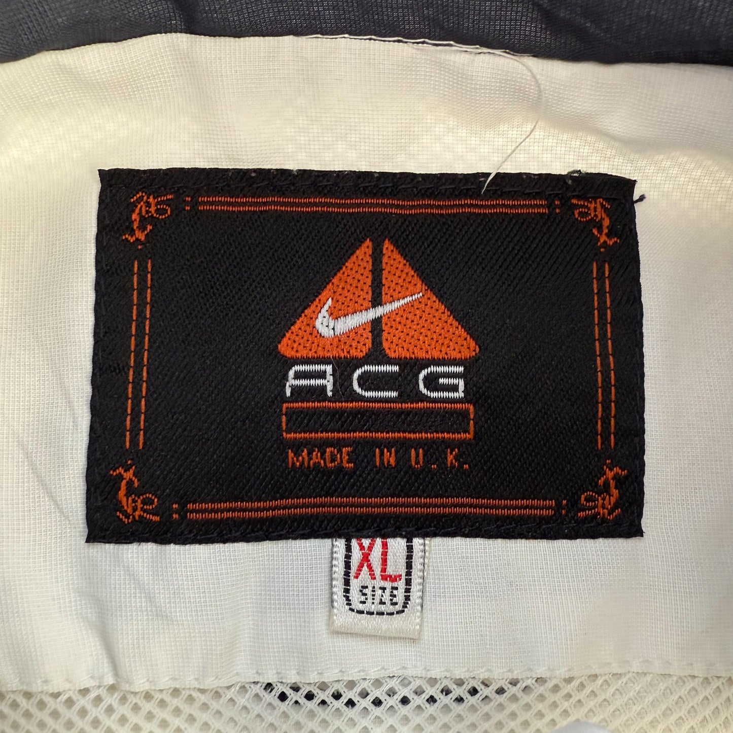Nike ACG Track Jacket - XL
