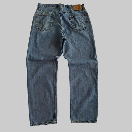 Levis 505 Straight Cut Jeans - 34 X 32