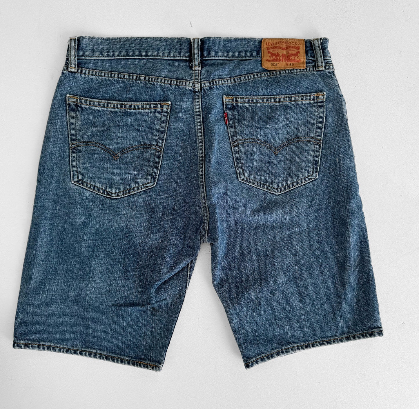 Levis Jorts - 36”