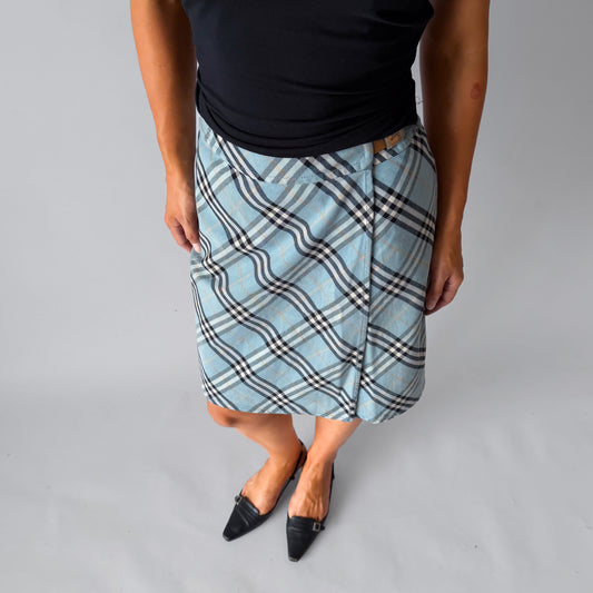 Y2K Burberry Midi Wrap Skirt - 27"