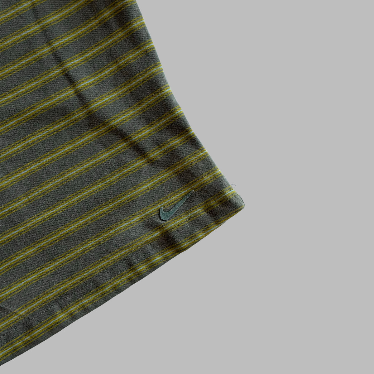 Y2K Nike Striped Scoop Neck Tank - S