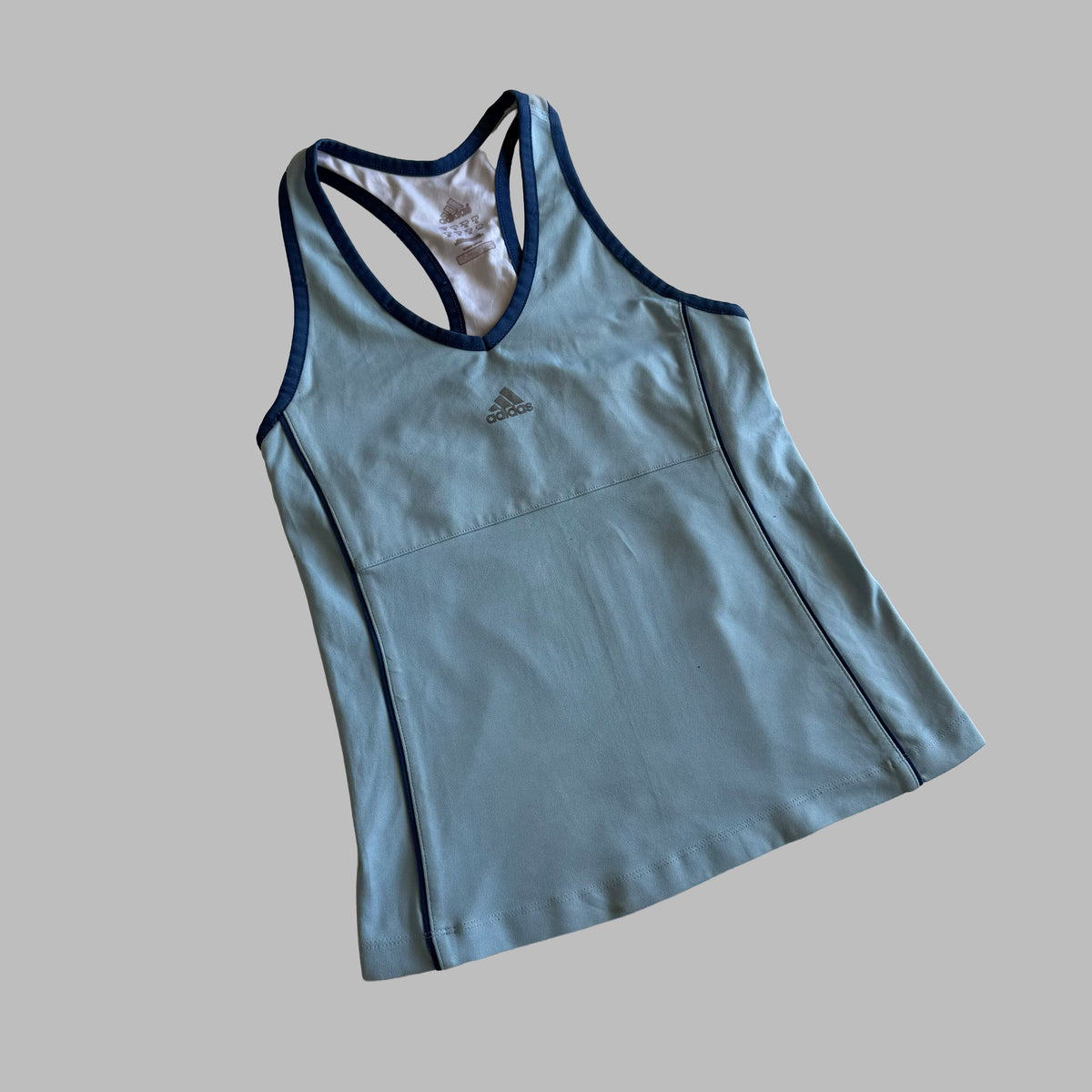 Y2K Adidas V-Neck Racer Back Activewear Tank - M
