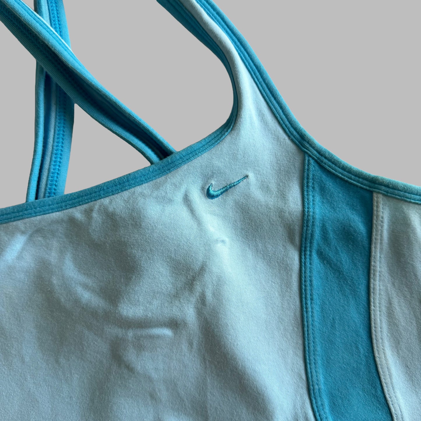 Y2K Nike Cross Back Activewear Top - M