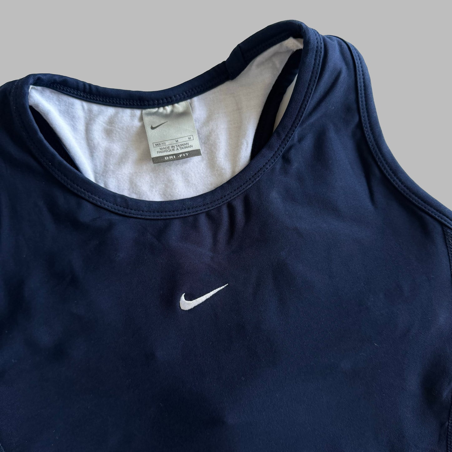 Y2K Nike Centre Swoosh Activewear Top - S/M