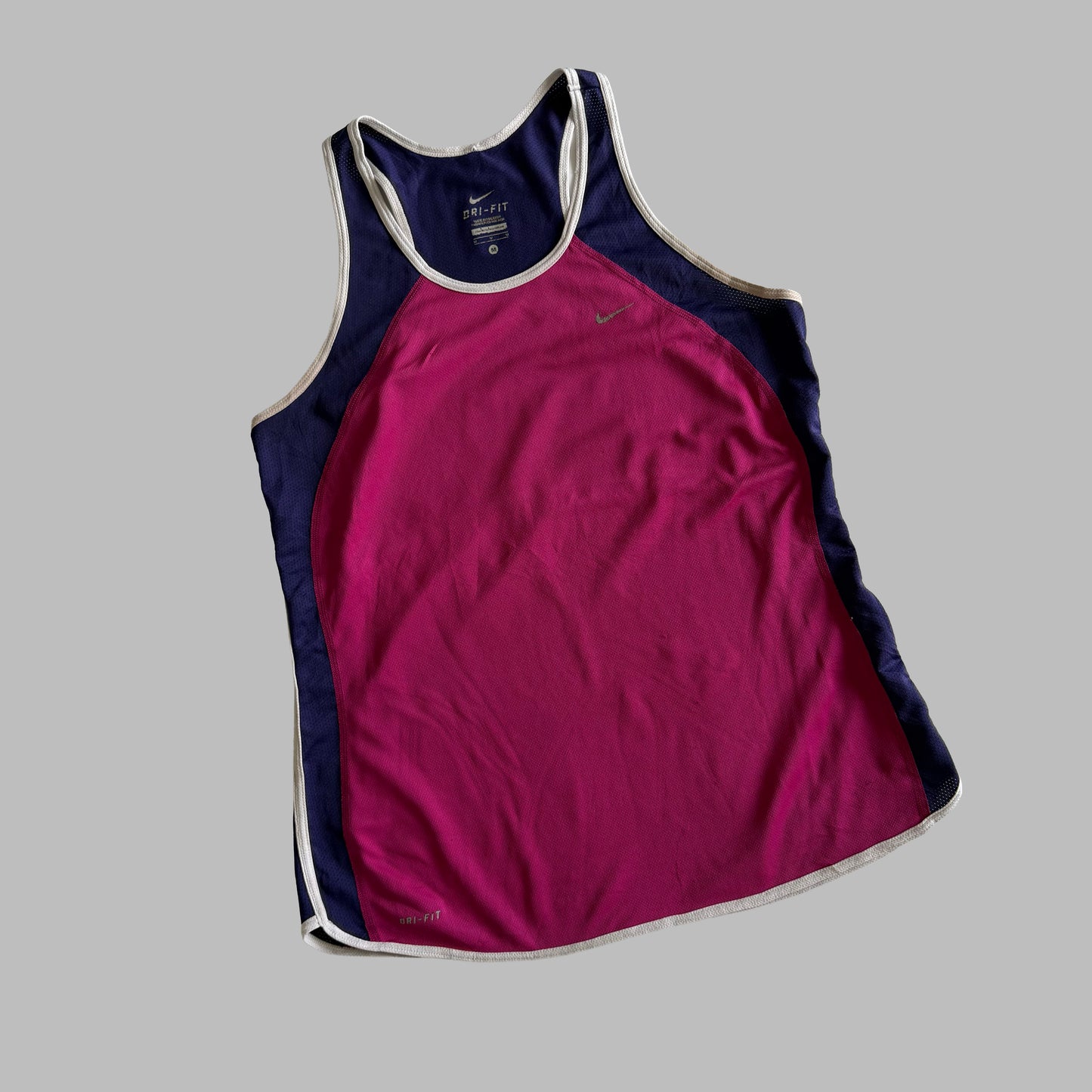 Y2K Nike Lightweight Activewear Top - M