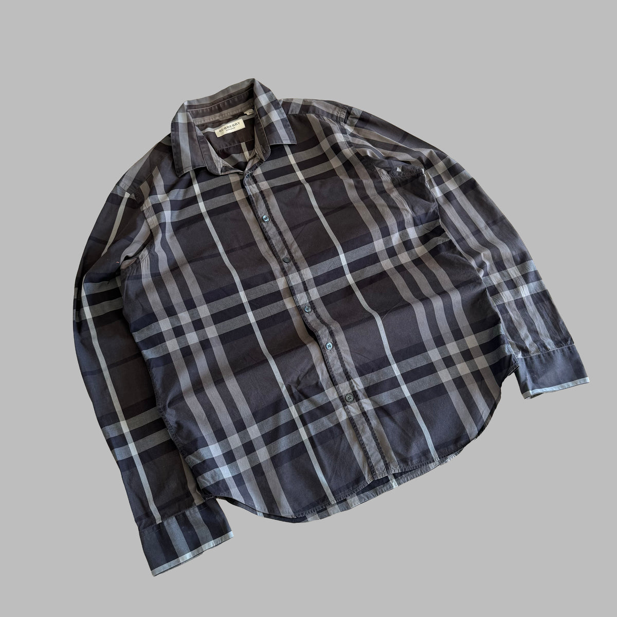 Y2K Burberry Button Up Shirt - M