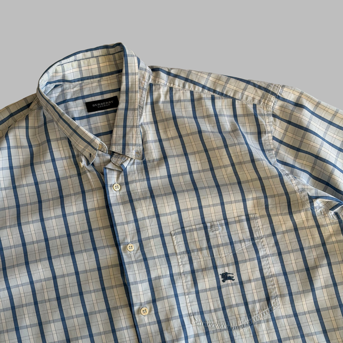 Y2K Burberry Checkered Short Sleeve Button Up Shirt - L