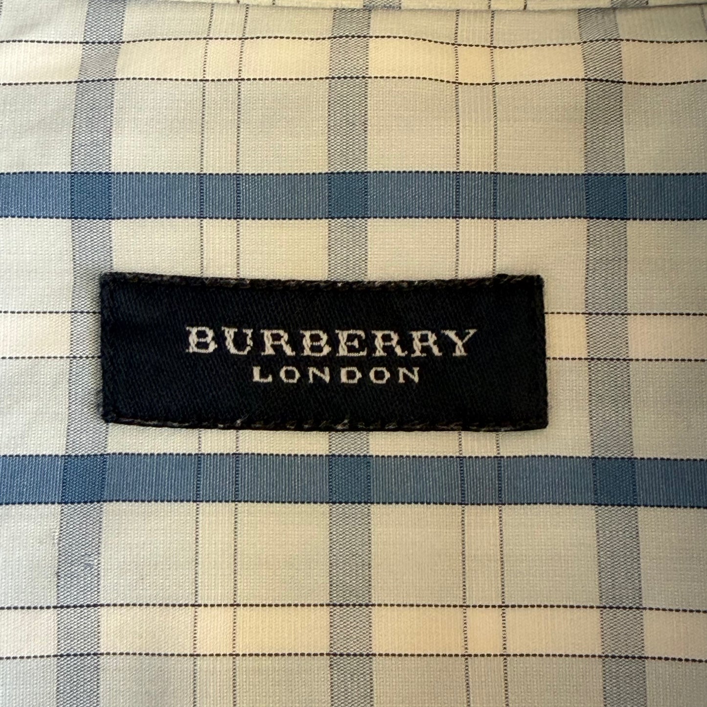 Y2K Burberry Checkered Short Sleeve Button Up Shirt - L