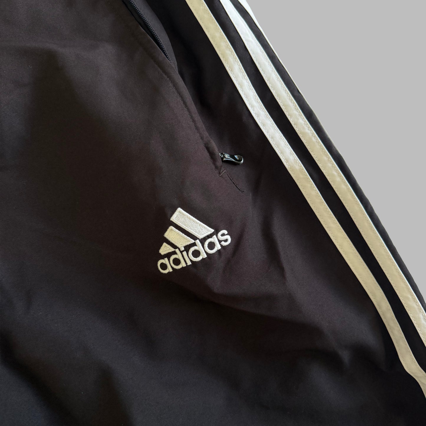 Y2K Adidas Straight Leg Three Stripe Track Pants - M
