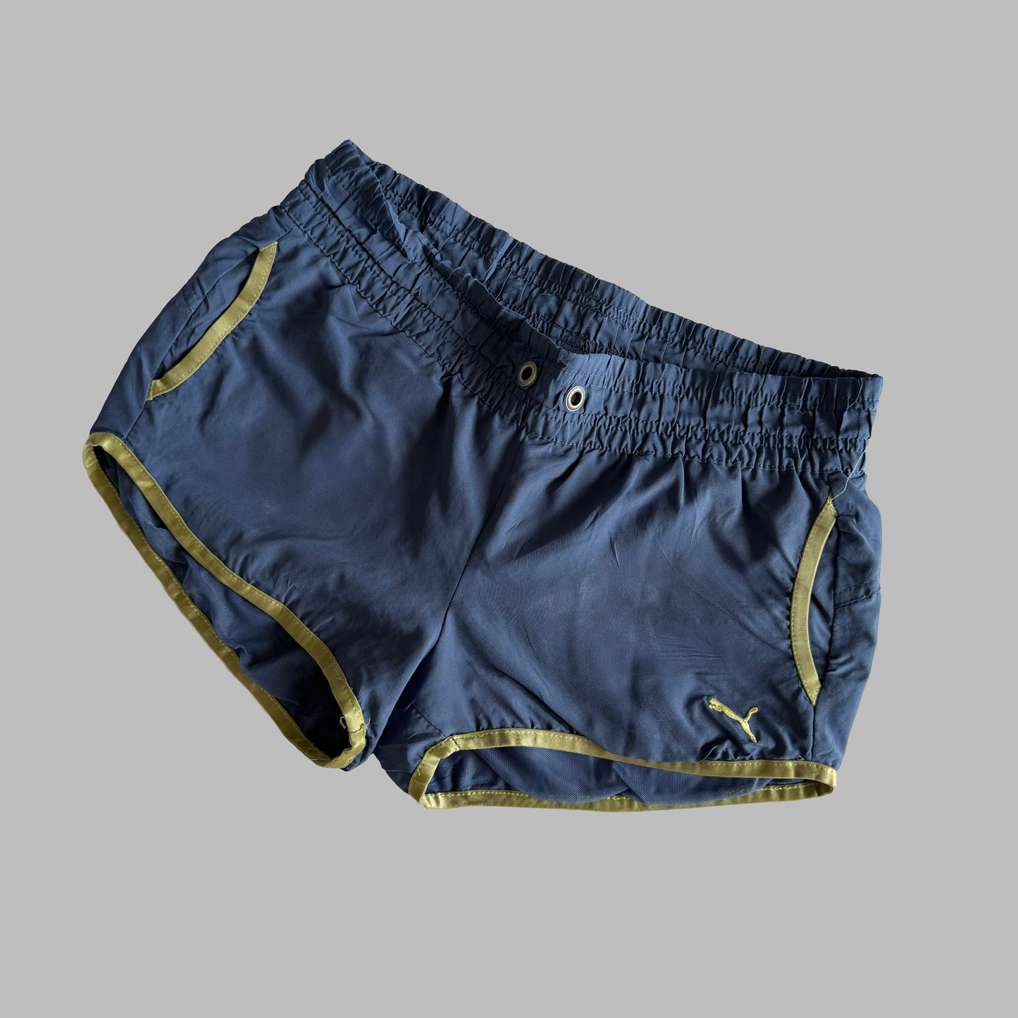 Y2K Puma Dolphin Mini Shorts - M