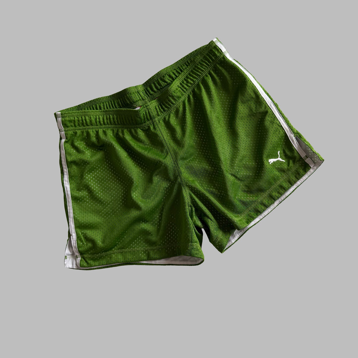 Y2K Puma Basketball Mini Shorts - M
