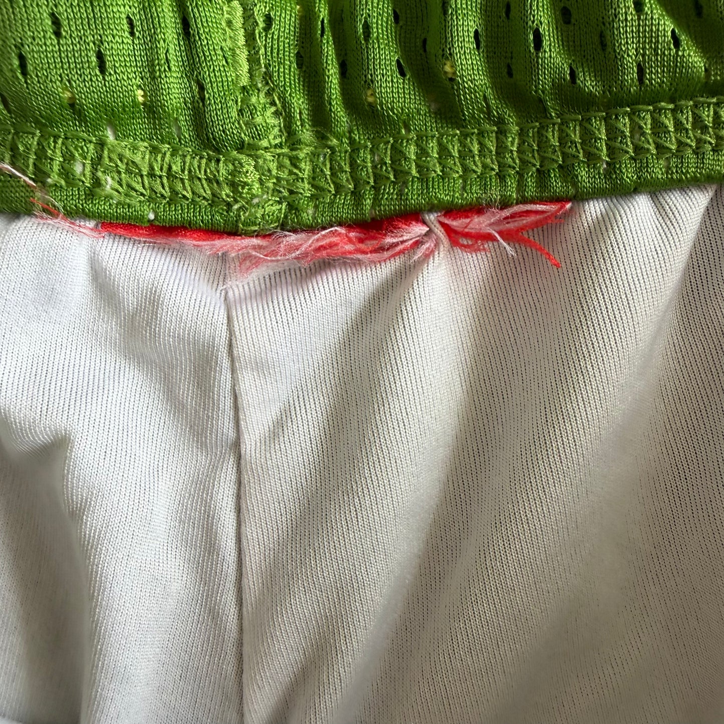 Y2K Puma Basketball Mini Shorts - M
