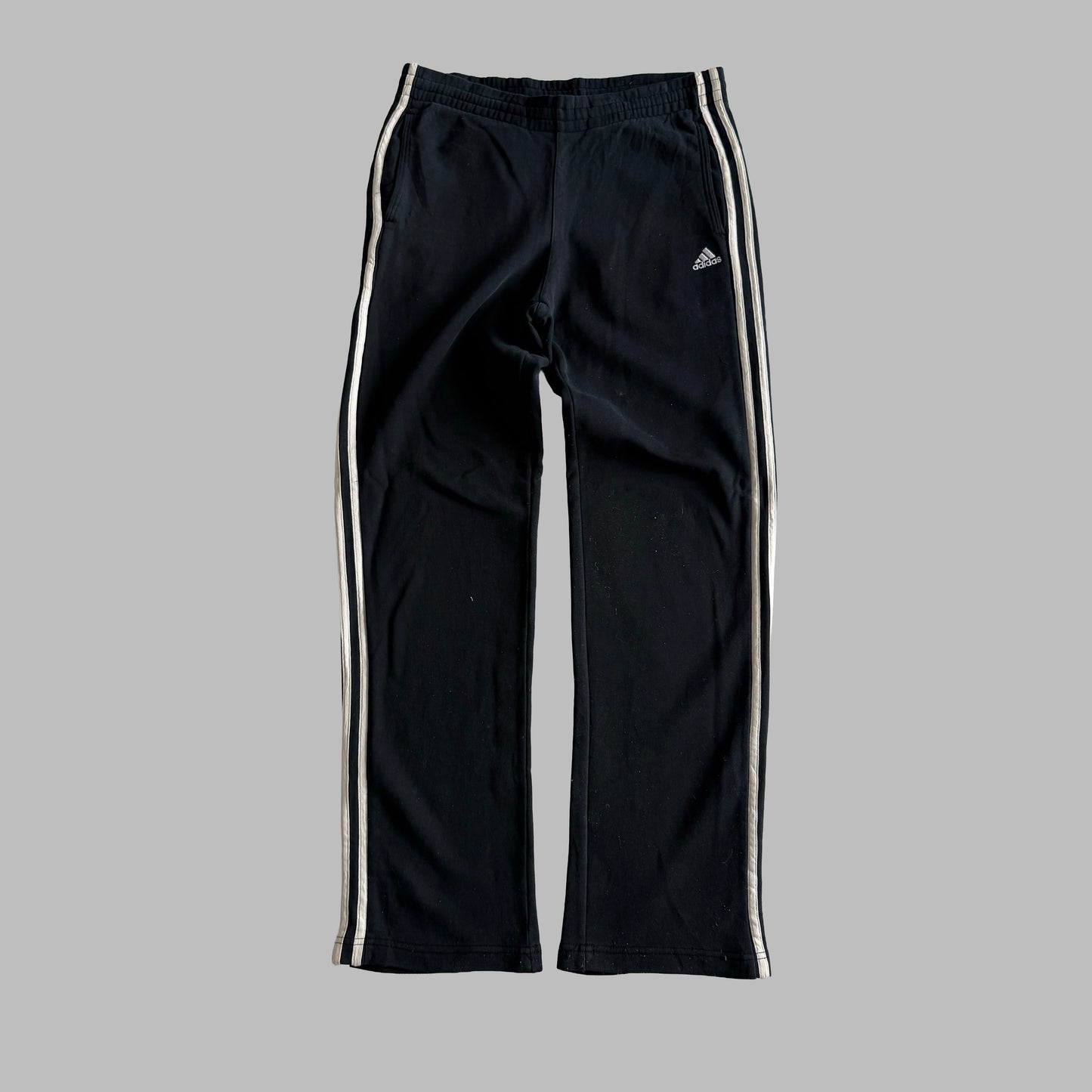 Y2K Adidas Straight Leg Three Stripe Heavyweight Track Pants - M