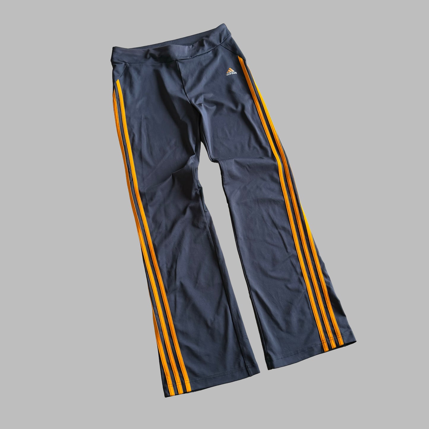 Y2K Adidas Three Stripe Activewear Pants - M