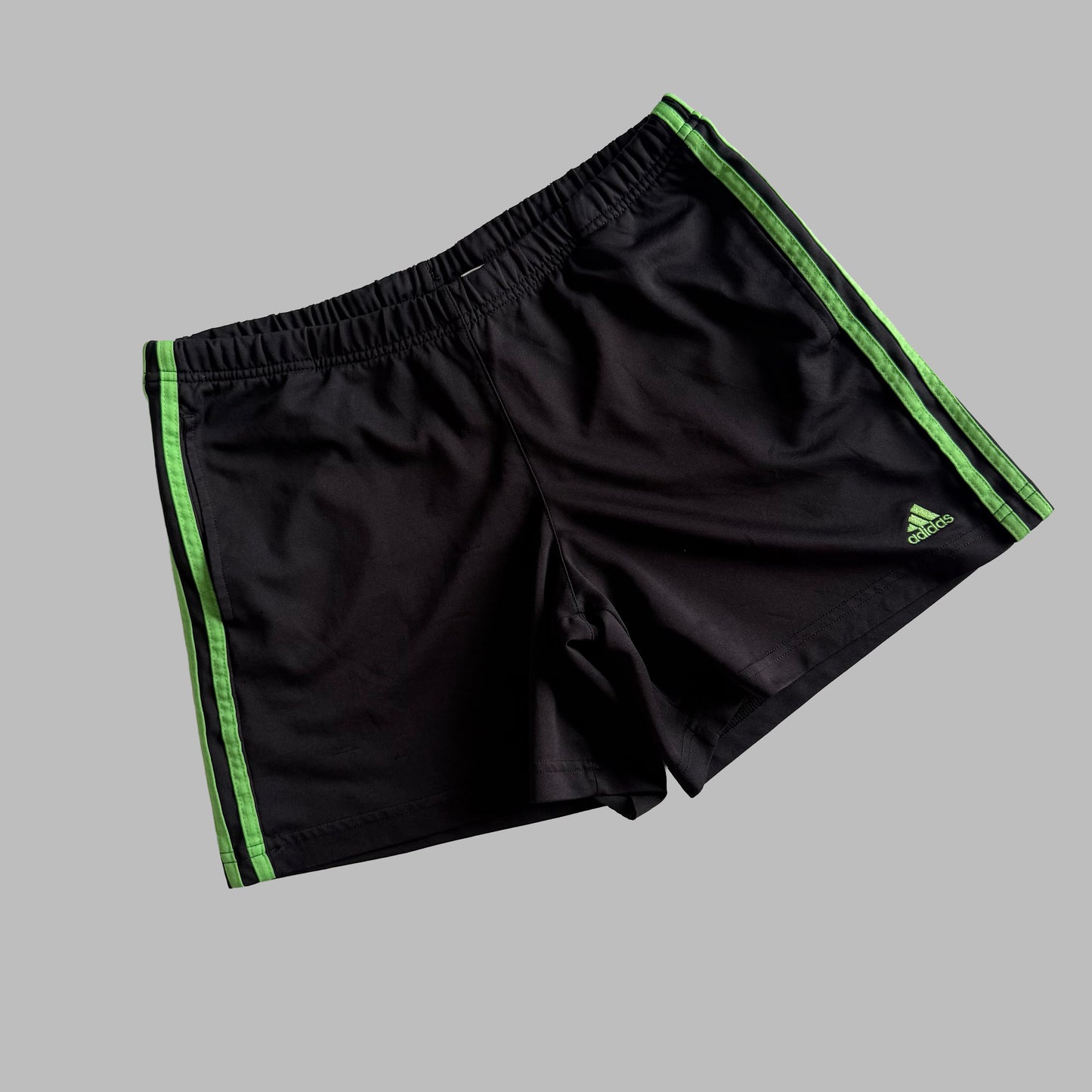 Y2K Adidas Three Stripe Mini Shorts - M