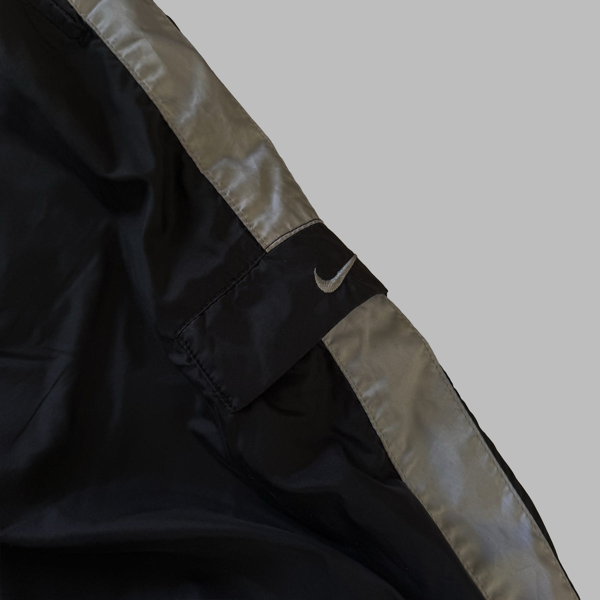 90s Nike Striped Wide Leg Track Pants - M