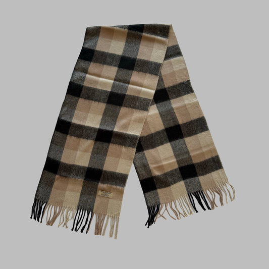 00s Burberry Scarf