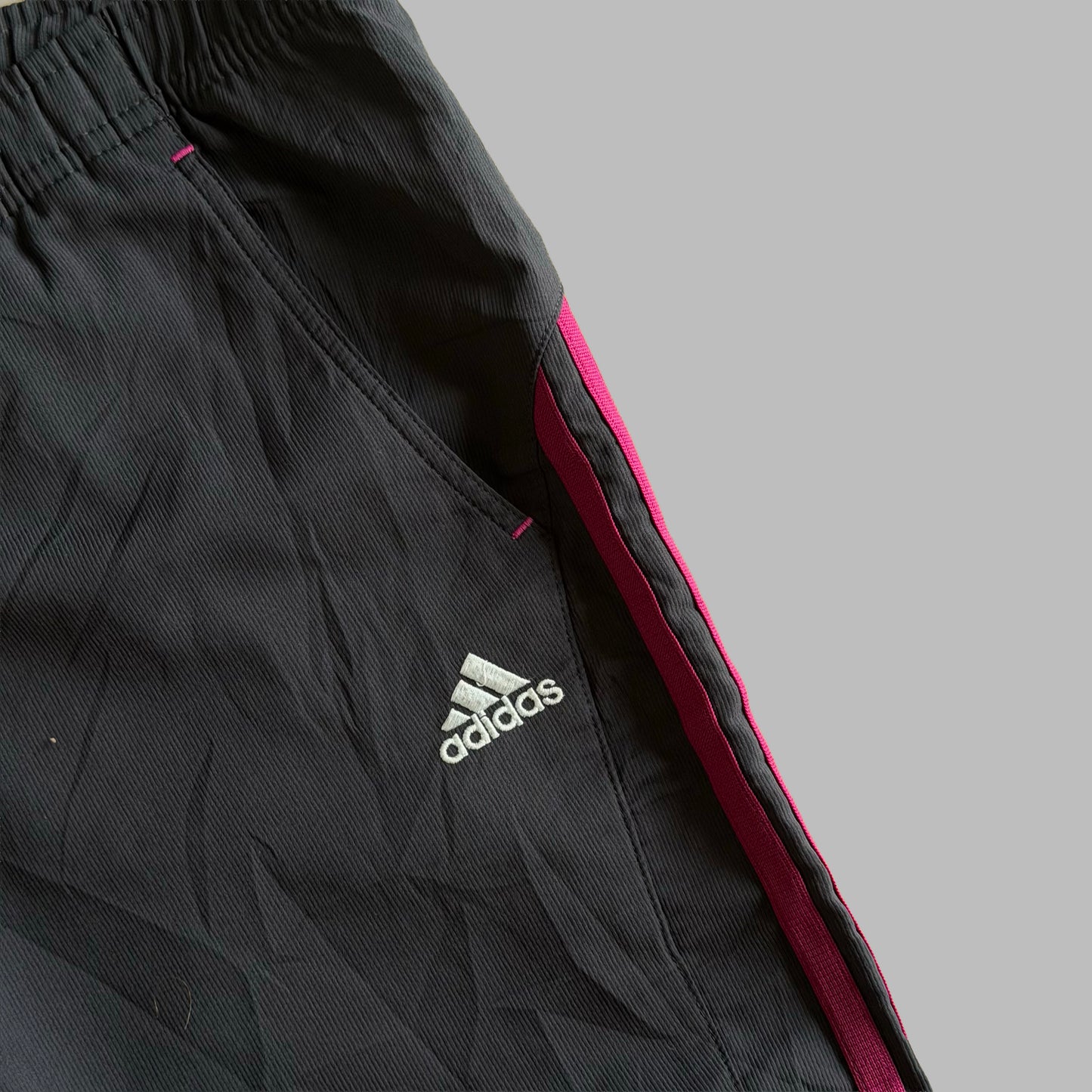 Y2K Adidas Striped Capris - S