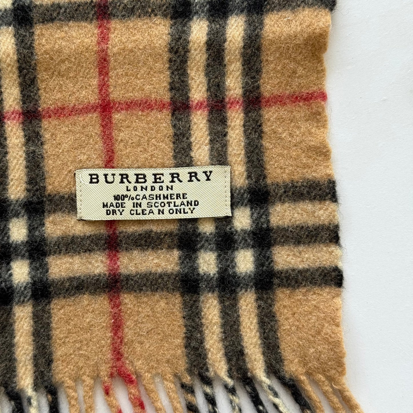 00s Burberry Scarf