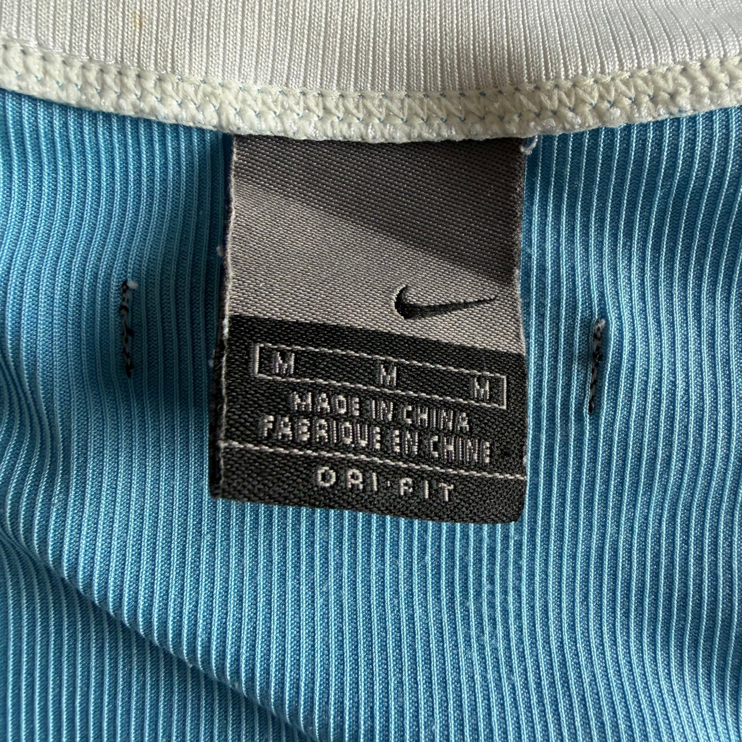 Y2K Nike Lightweight Activewear Top - M/L