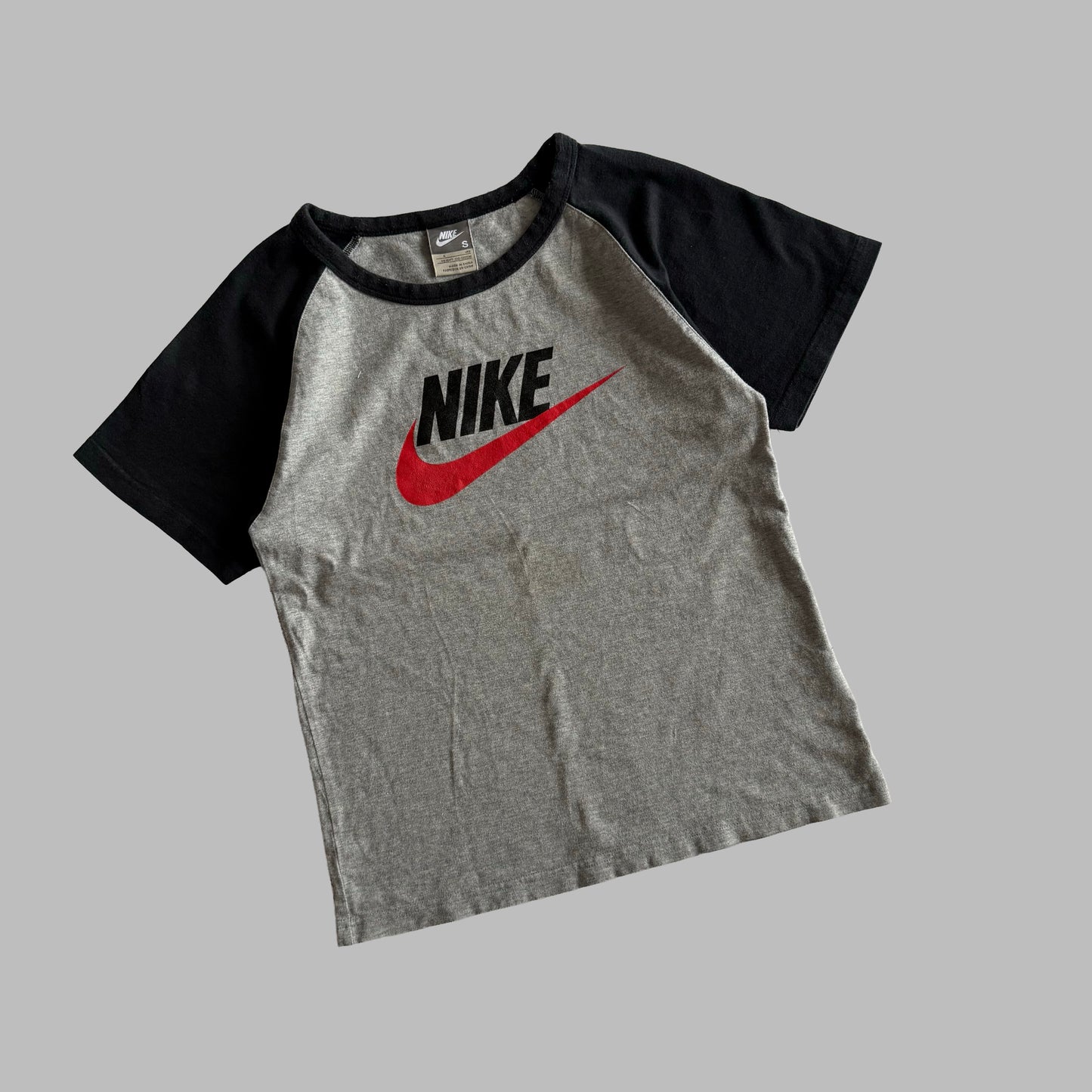 Y2K Nike Spell Out Raglan Baby Tee - S/M