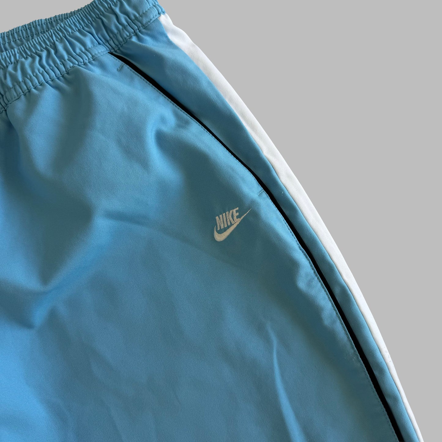 Y2K Nike Striped Three Quarter Track Pants - L