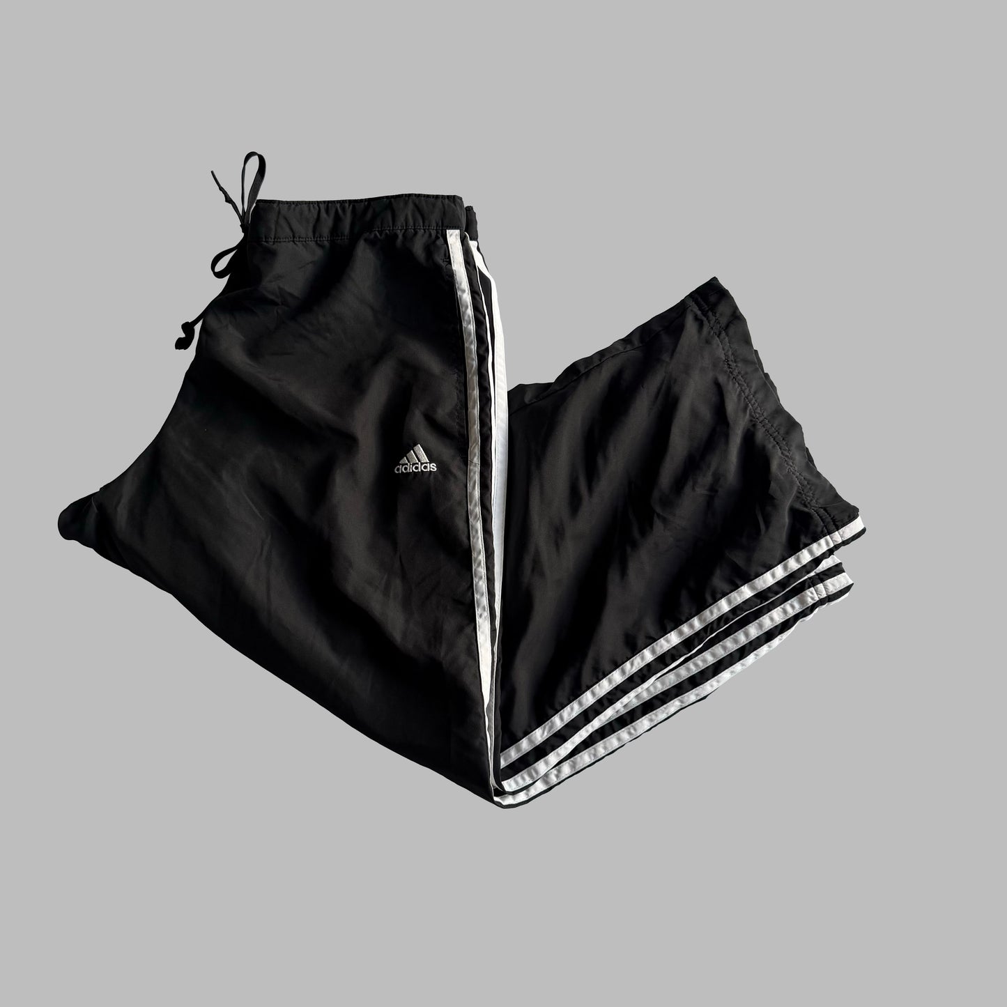 Y2K Adidas Striped Three Quarter Track Pants - M