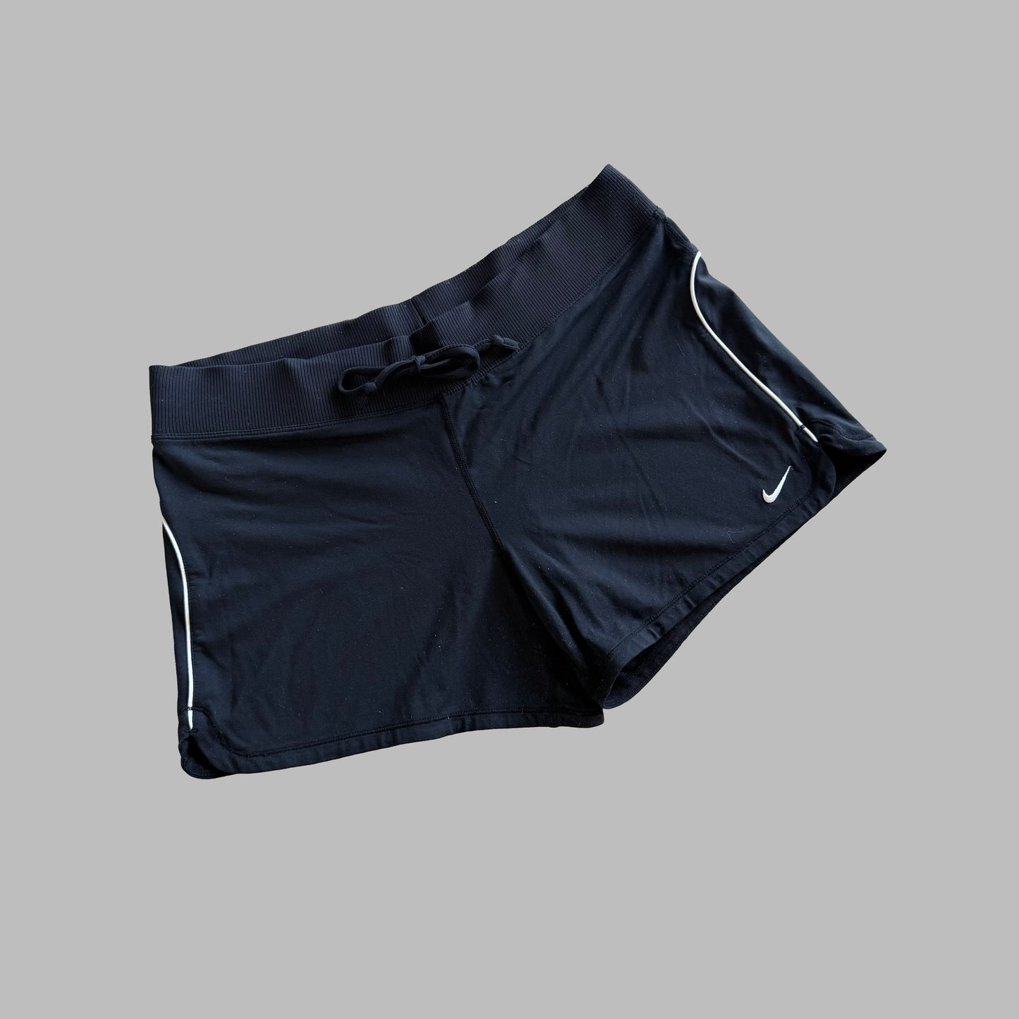 Y2K Nike Mini Shorts - M