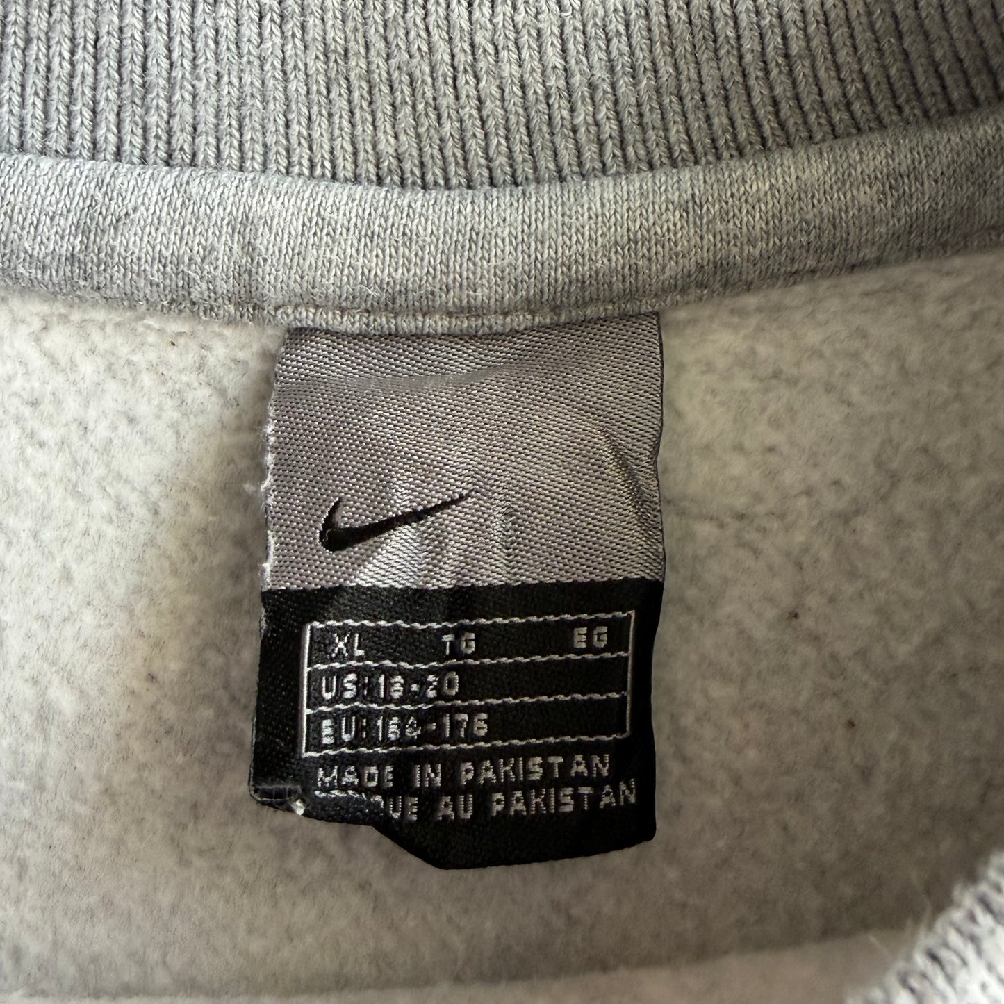 00s Nike Spell Out Sweatshirt - Medium