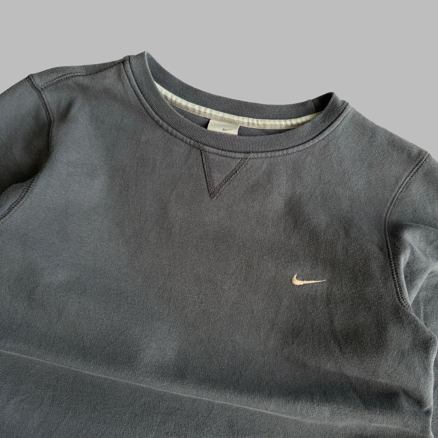 00s Nike Single Swoosh Sweatshirt - Small