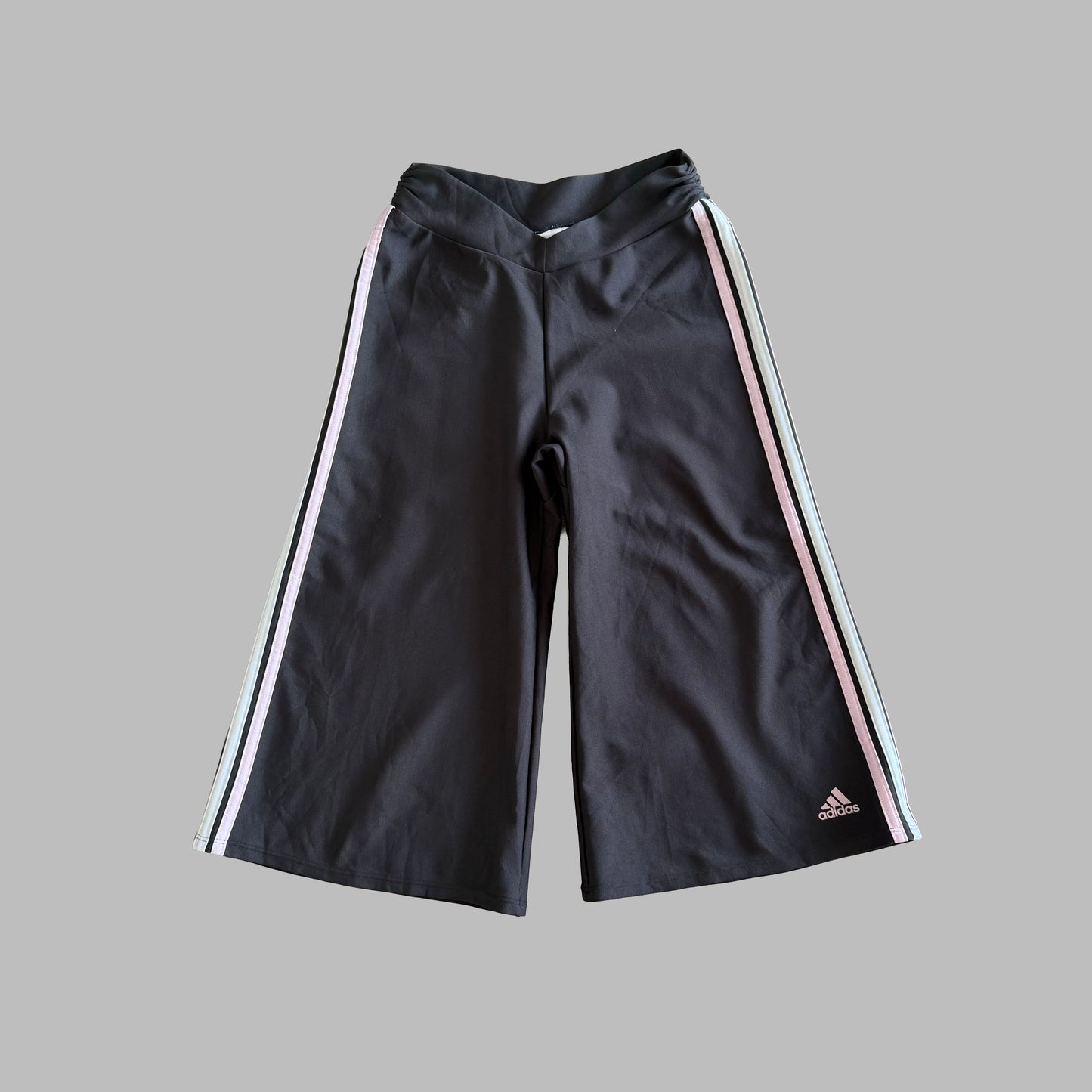Y2K Adidas Three Stripe Wide Leg Activewear Capris - S
