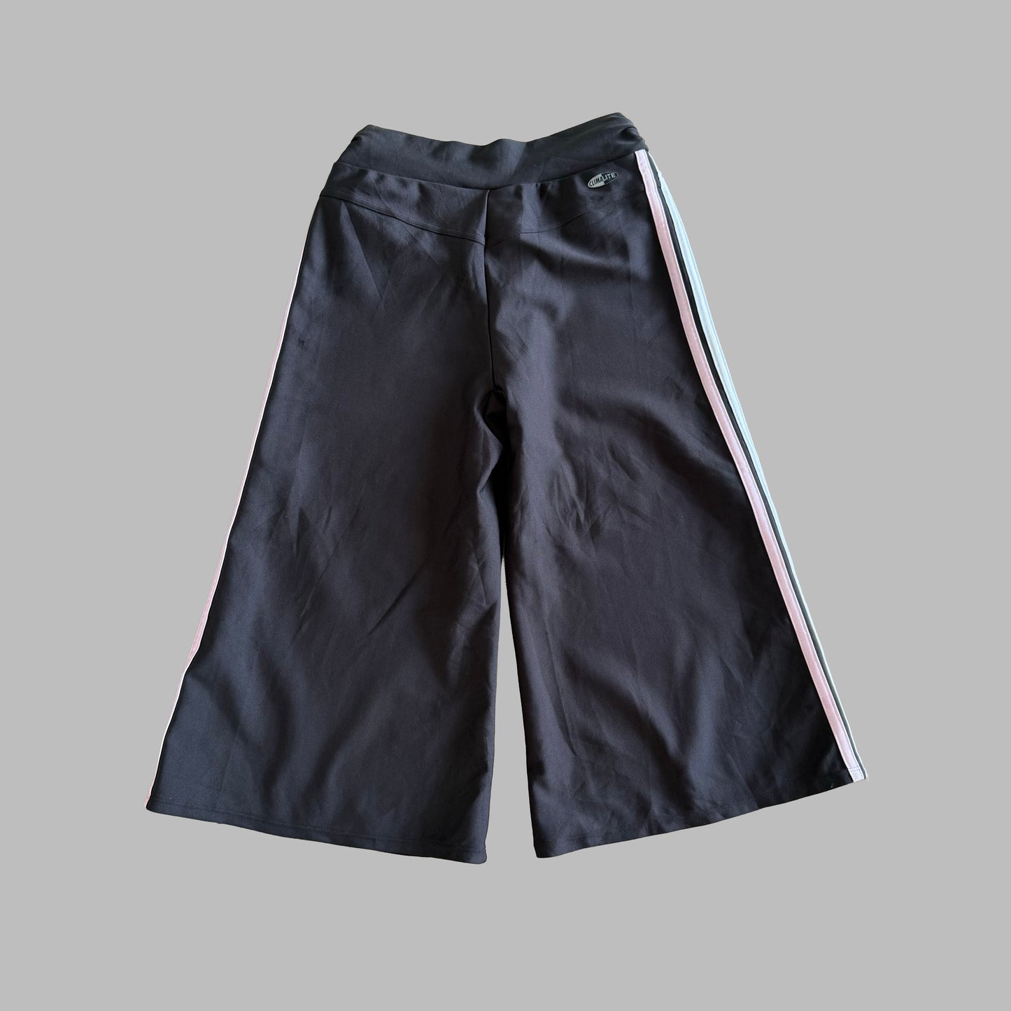 Y2K Adidas Three Stripe Wide Leg Activewear Capris - S