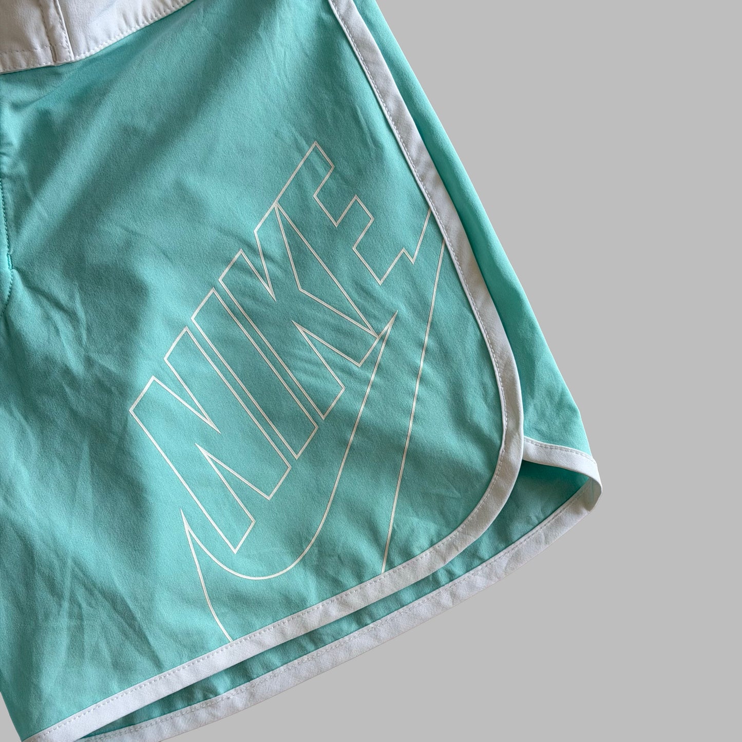 Nike Lightweight Mini Shorts - M