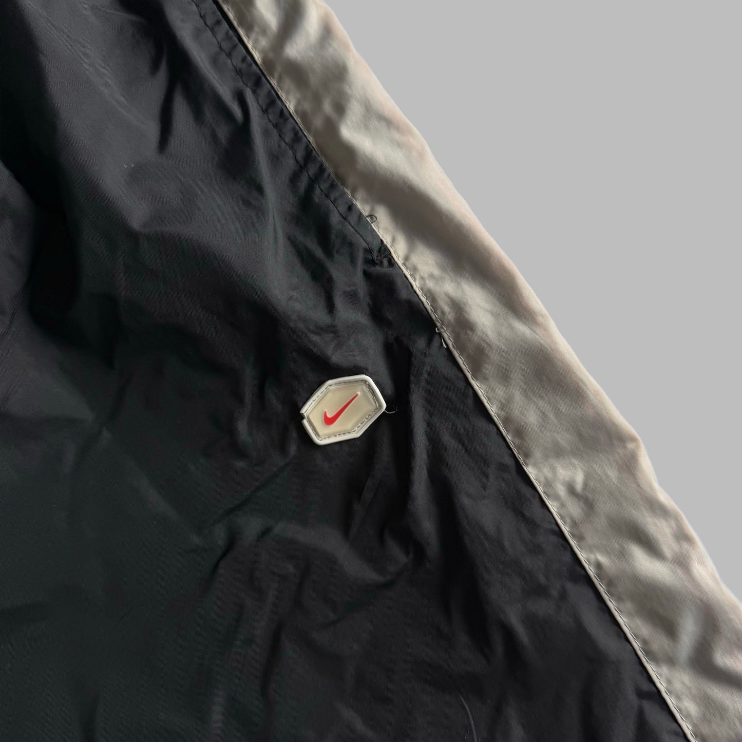 Y2K Nike Wide Leg Striped Track Pants - L
