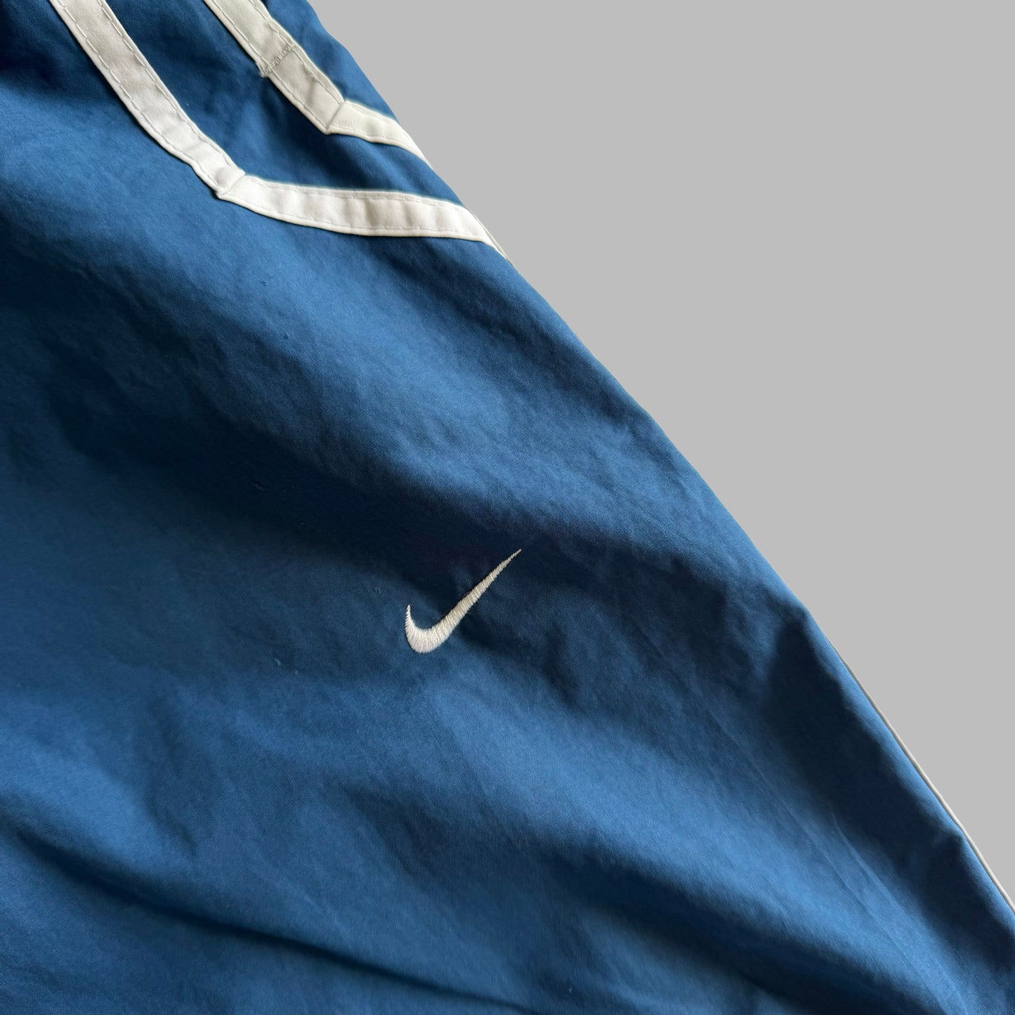 Y2K Nike Wide Leg Striped Track Pants - L