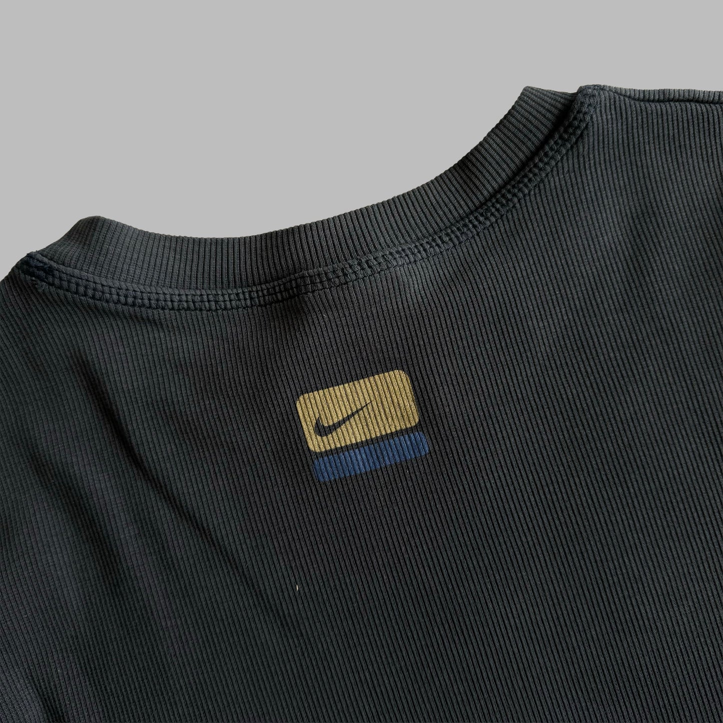 Y2K Nike Athletics Ribbed T-Shirt - XL