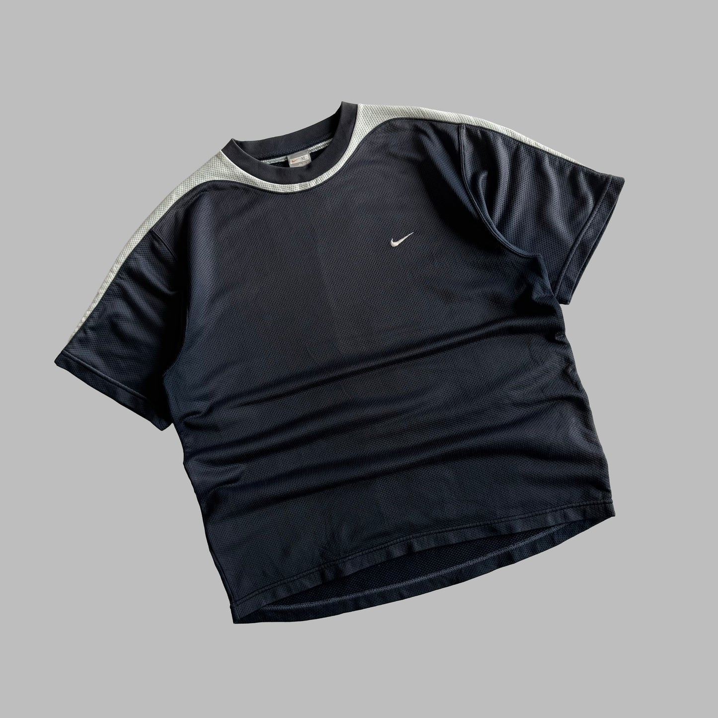 Y2K Nike Single Swoosh Lightweight T-Shirt - XL