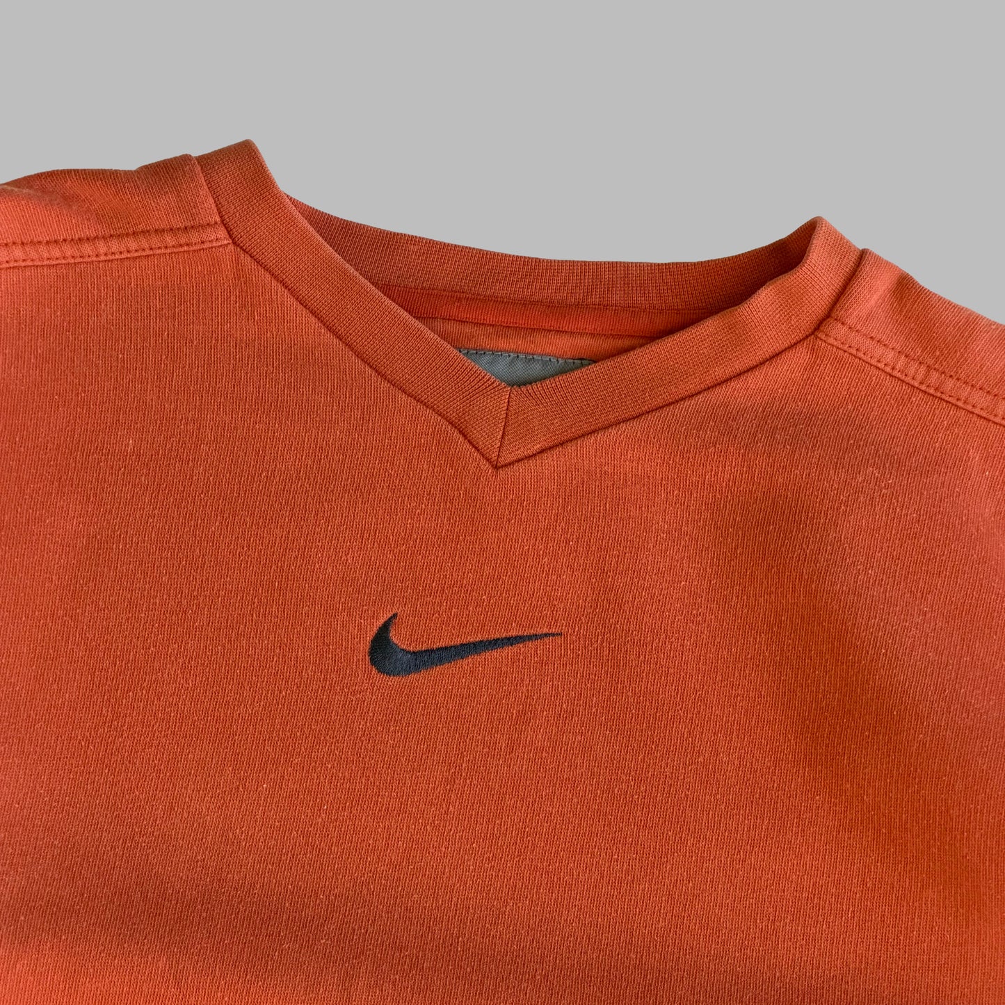 Y2K Nike Centre Swoosh V-neck Sweatshirt - M