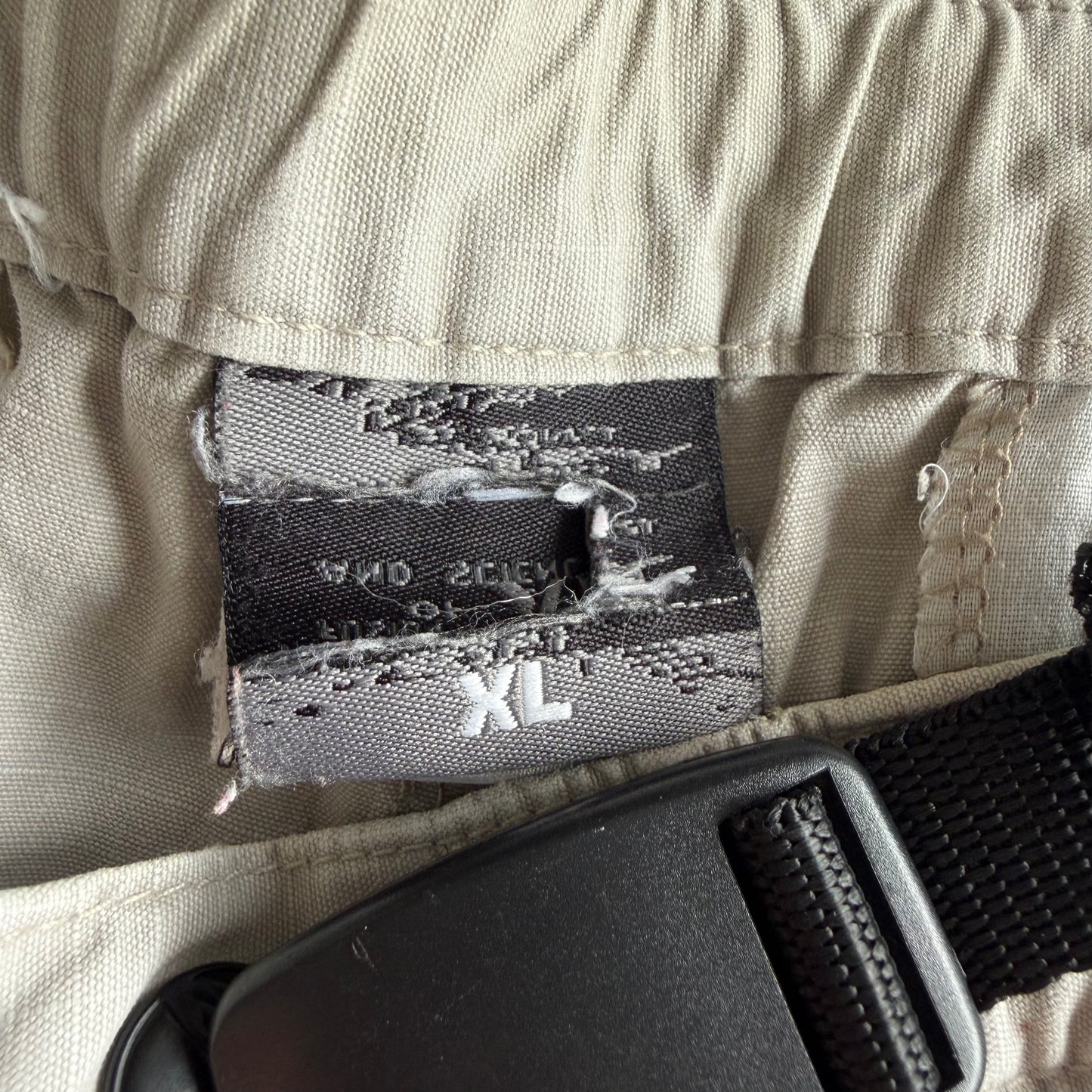 Y2K Oakley Lightweight Cargo Shorts - XL