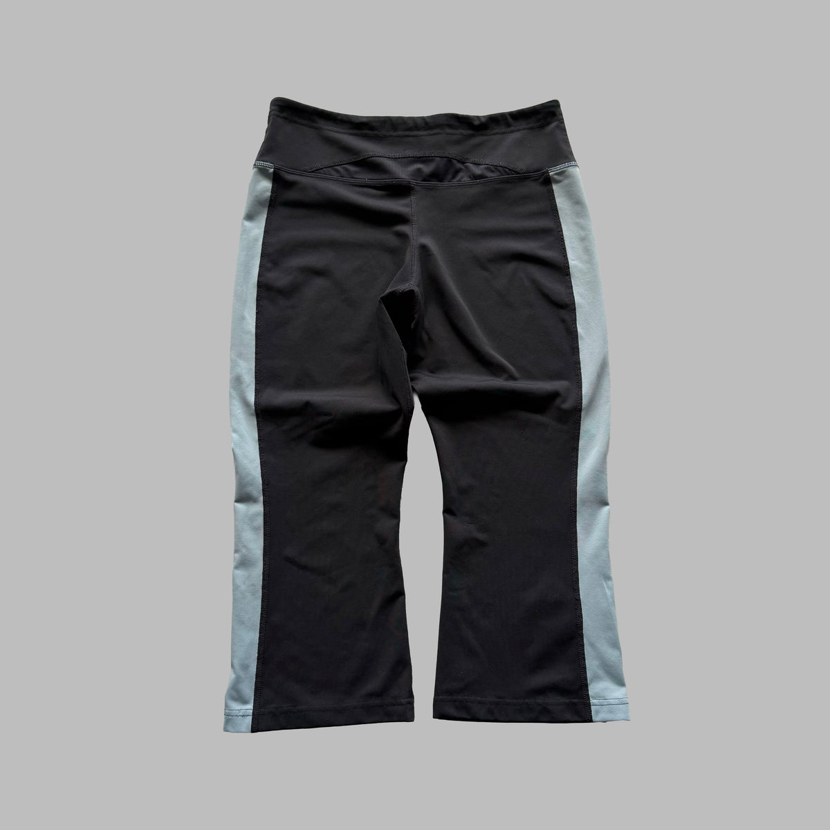 Y2K Adidas Striped Activewear Capris - S/M