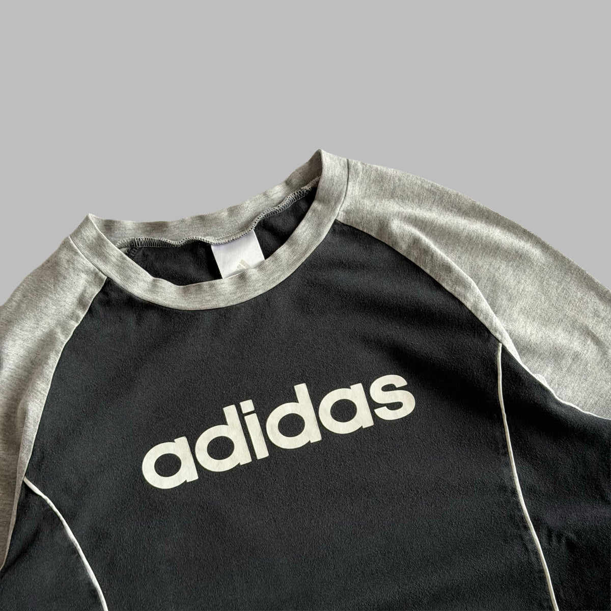 Y2K Adidas Raglan Long sleeve - S