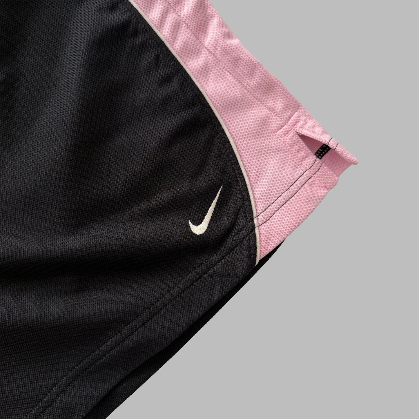 Y2K Nike Panelled Mini Shorts - XL