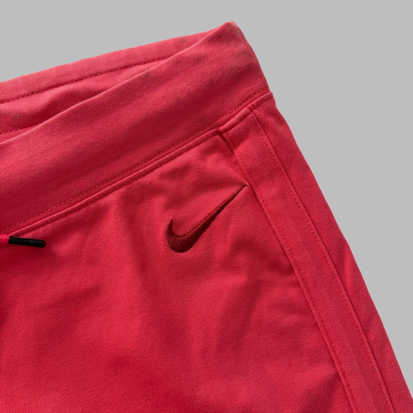 Y2K Nike Swoosh Activewear Capris - M