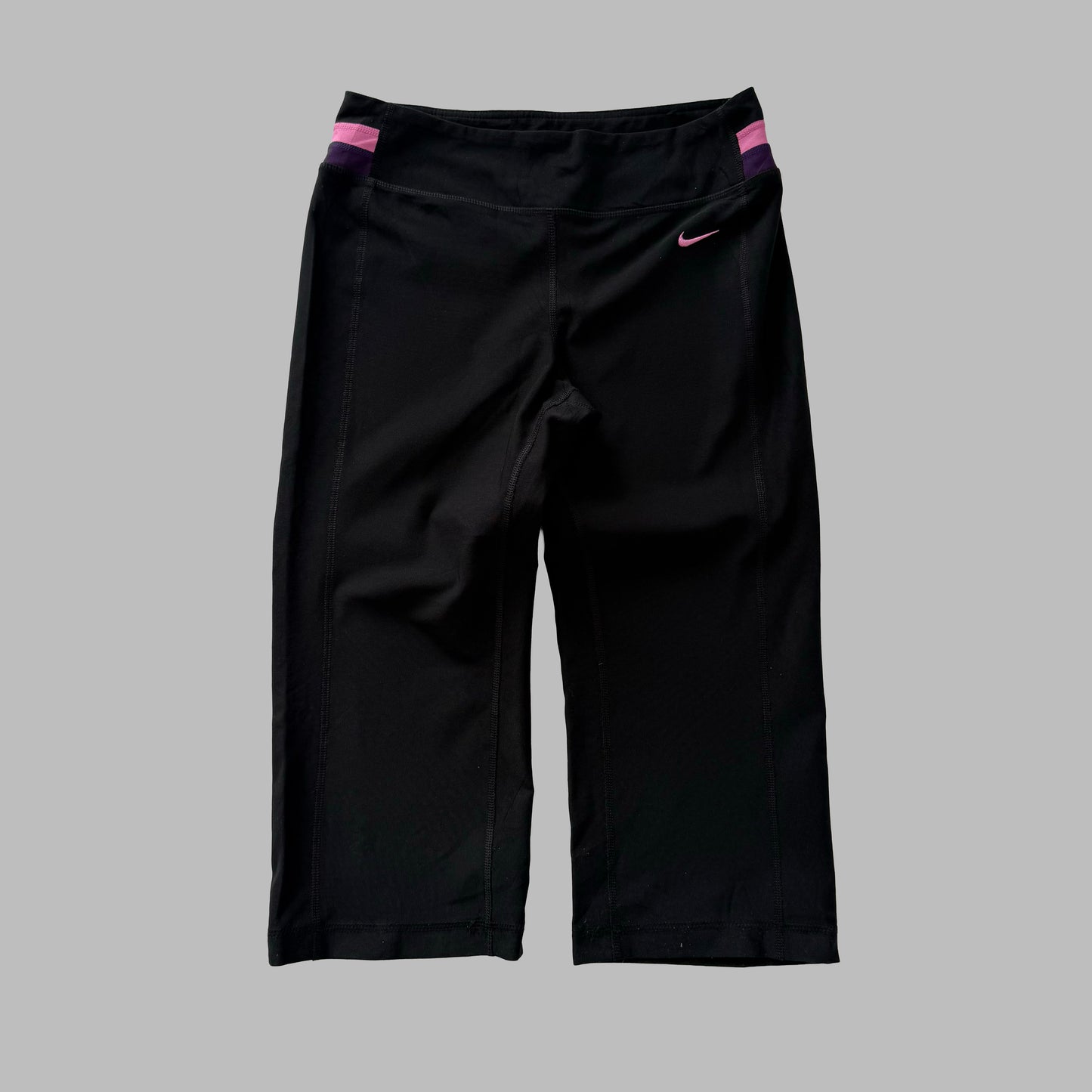 Y2K Nike Swoosh Activewear Capris - S