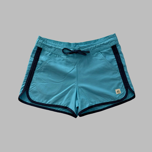Y2K Nike Dolphin Mini Shorts - M