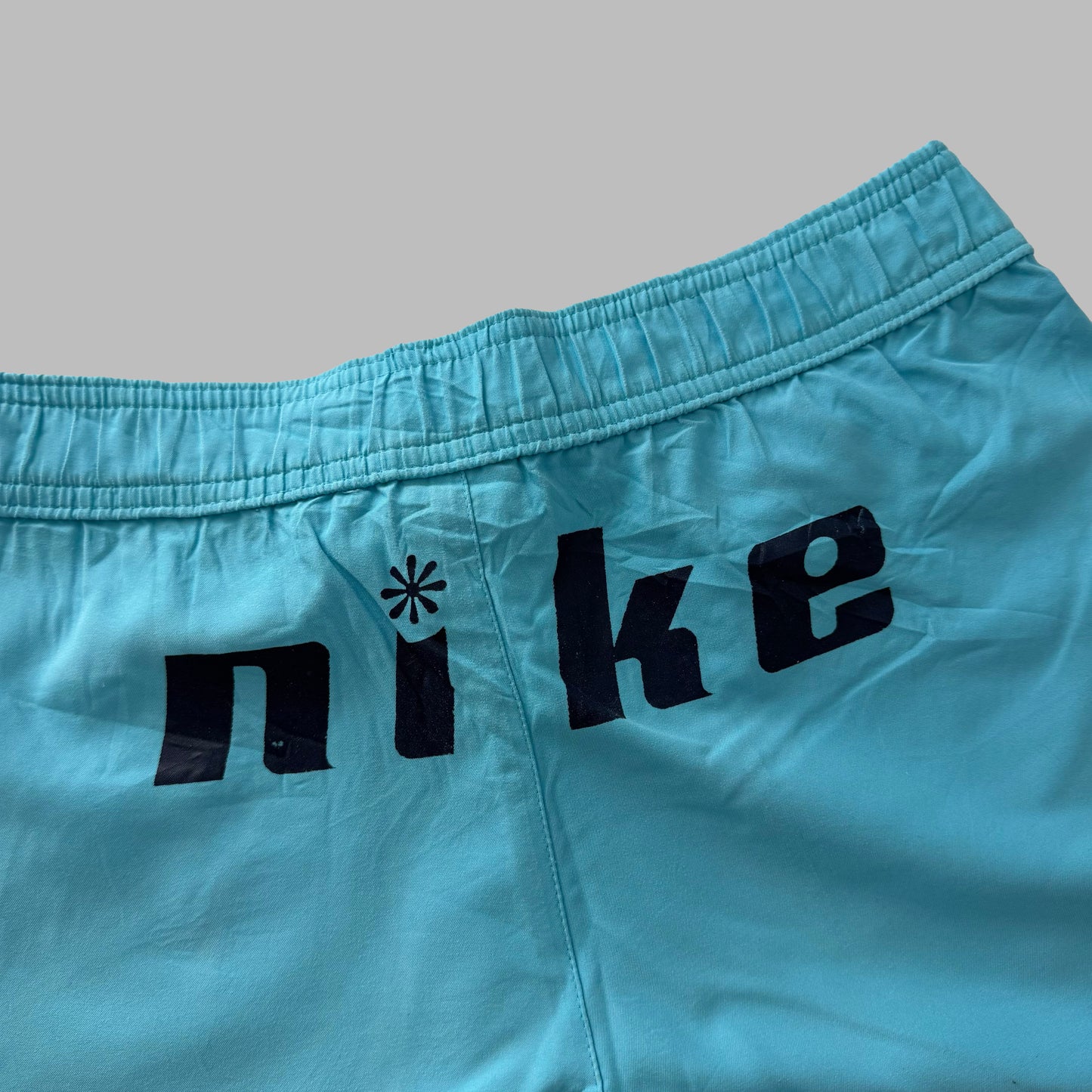 Y2K Nike Dolphin Mini Shorts - M