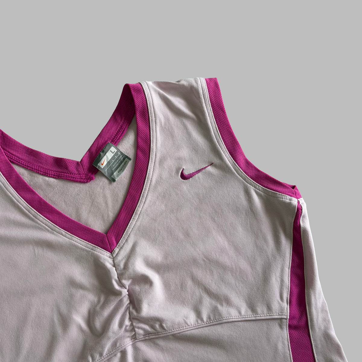 Y2K Nike Ruched V-Neck Activewear Top - L