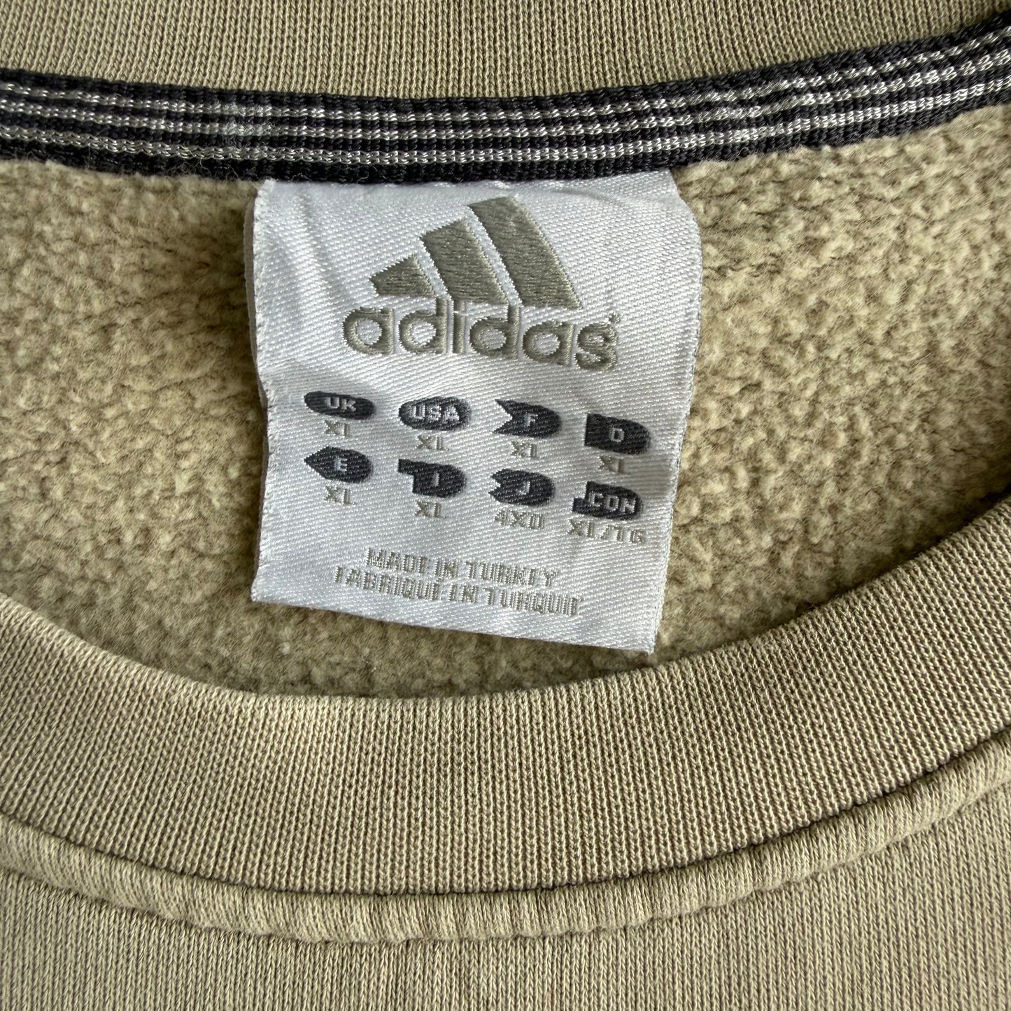 00s Adidas Embroidered Sweatshirt - Large